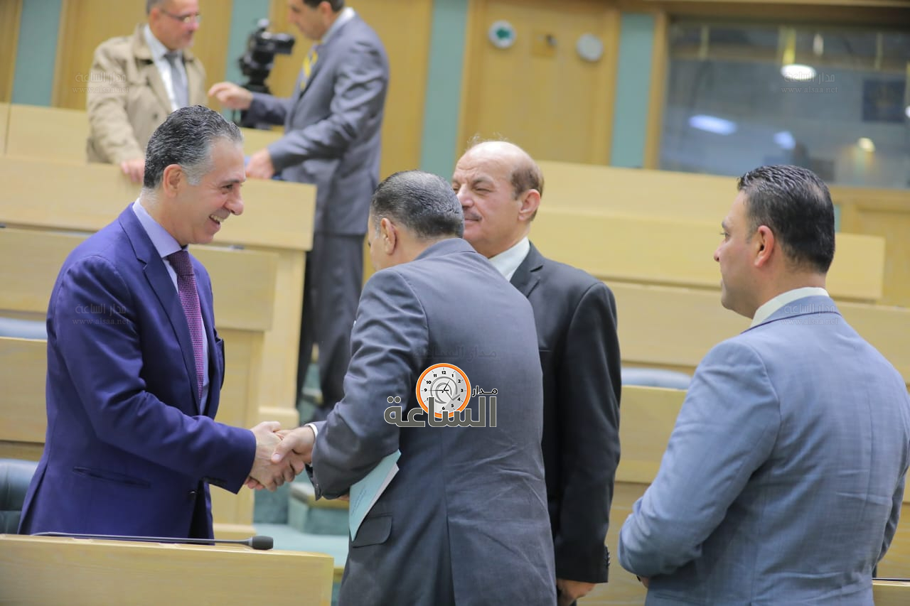 Madar Al-Saa Images 0.531556281933595