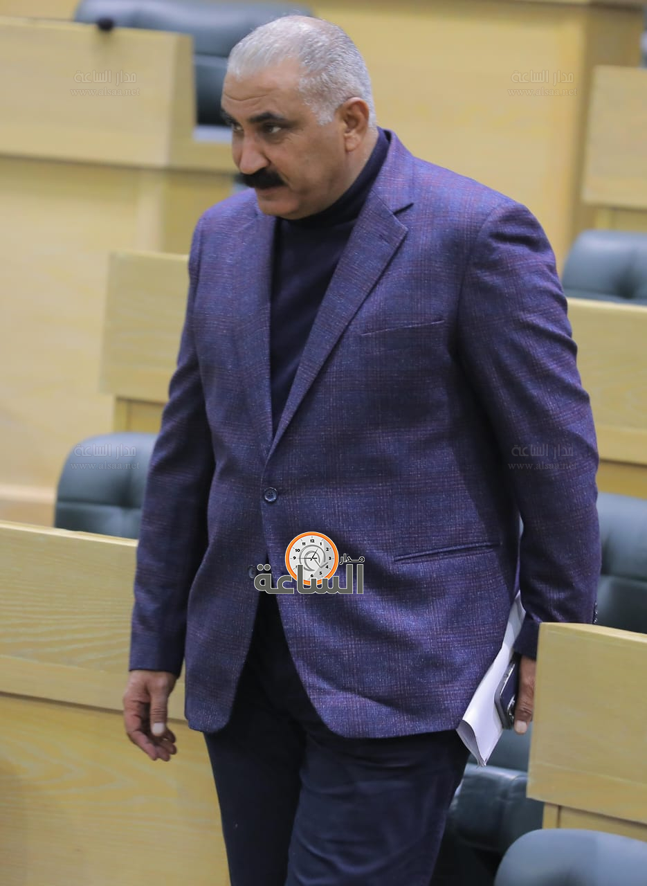 Madar Al-Saa Images 0.4828669899677538