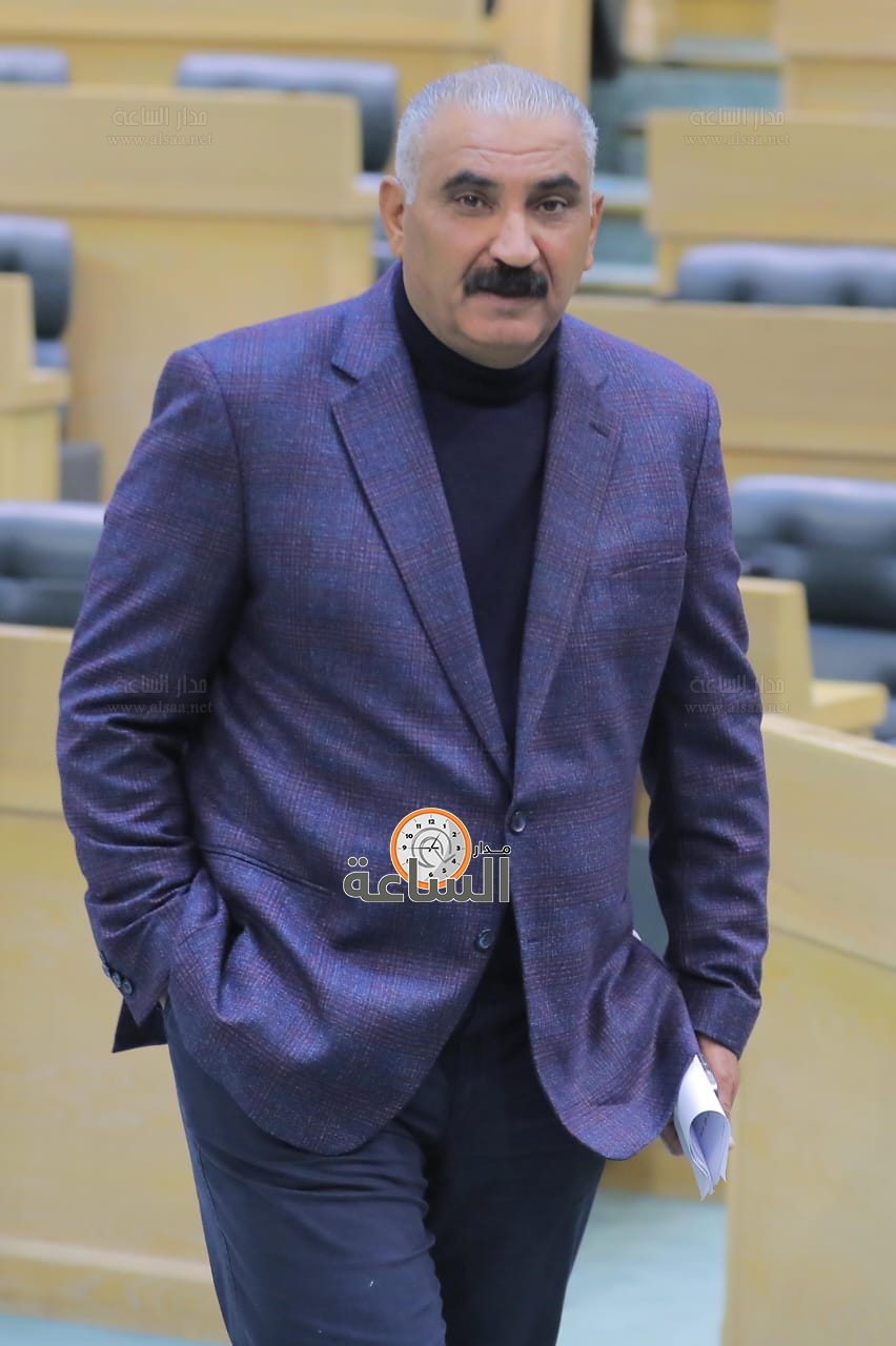 Madar Al-Saa Images 0.9989051673824163