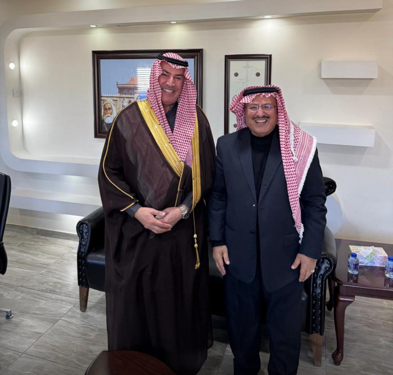 Madar Al-Saa Images 0.6710725147411831