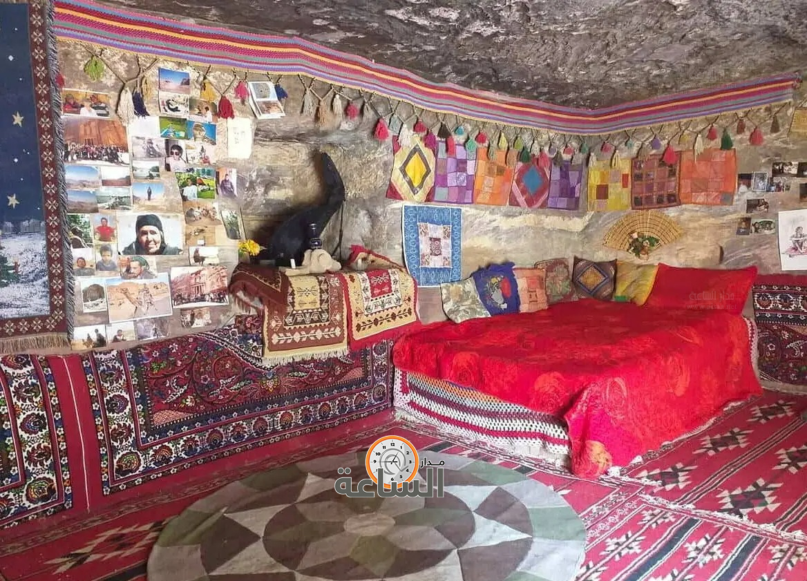 Madar Al-Saa Images 0.8476319694227326