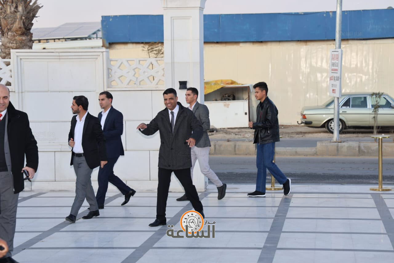 Madar Al-Saa Images 0.8208934576853779