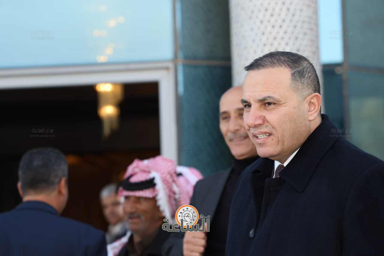 Madar Al-Saa Images 0.7816324796104759