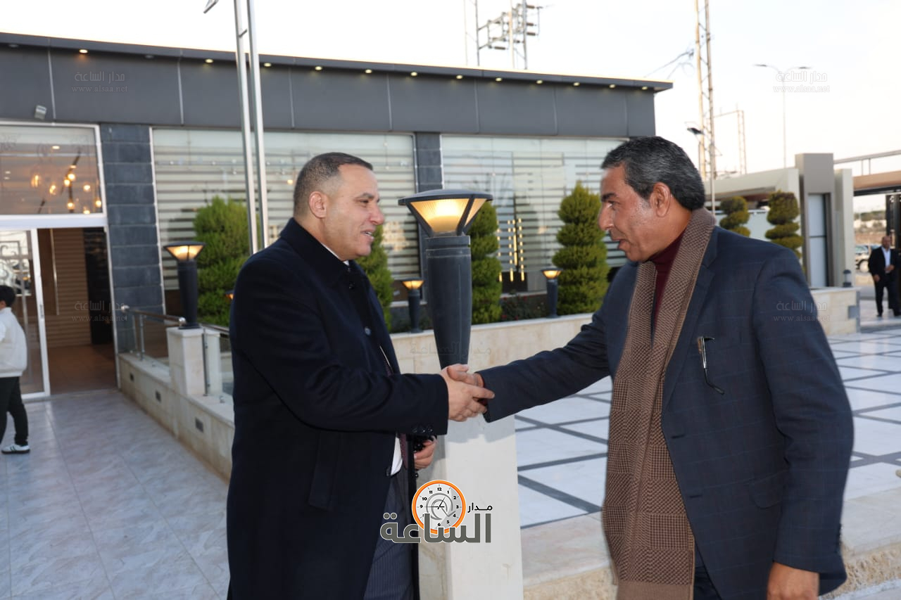 Madar Al-Saa Images 0.8688171936817068