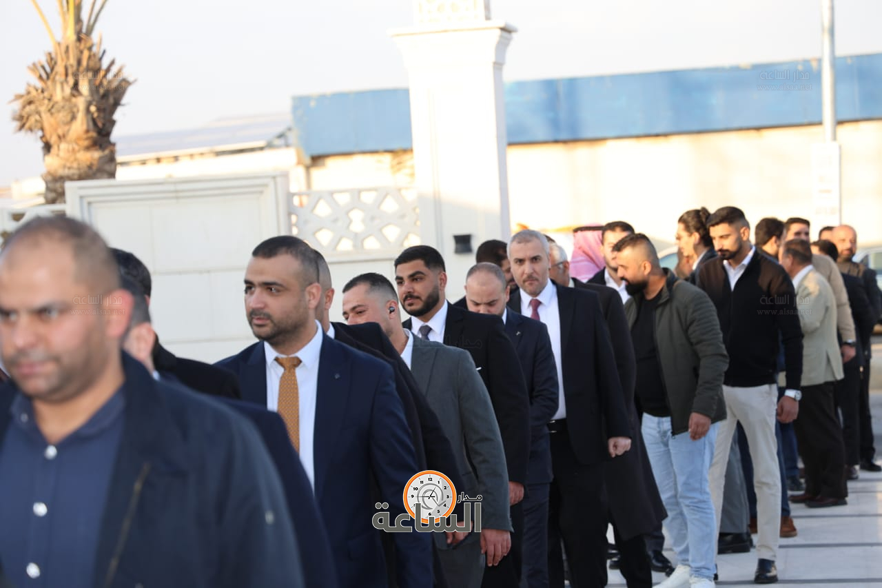 Madar Al-Saa Images 0.2579765237012761