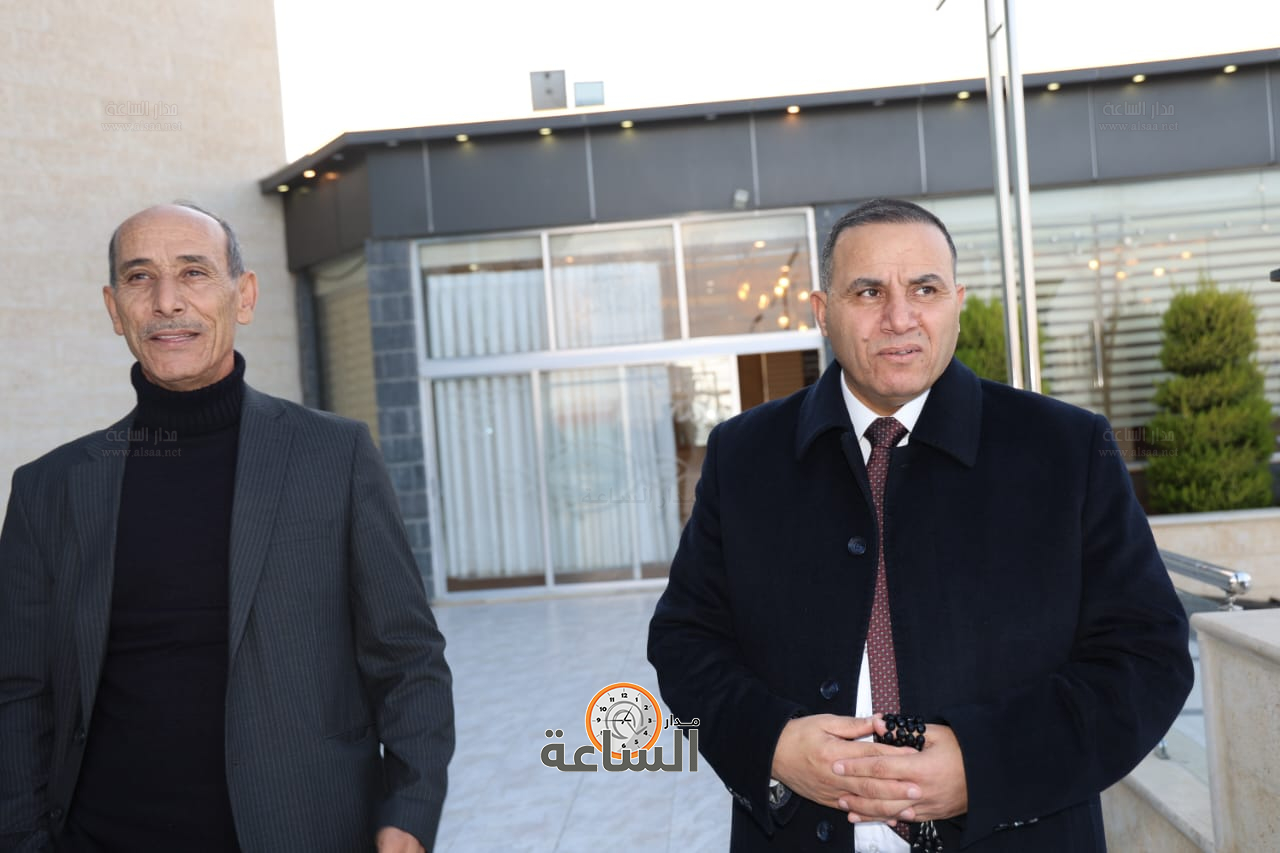 Madar Al-Saa Images 0.8234649617845731