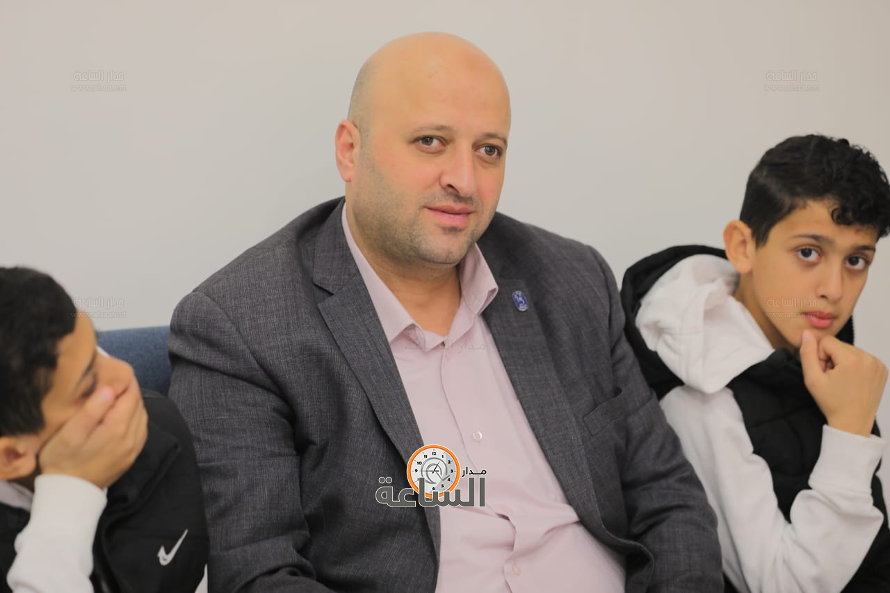 Madar Al-Saa Images 0.3328442027584