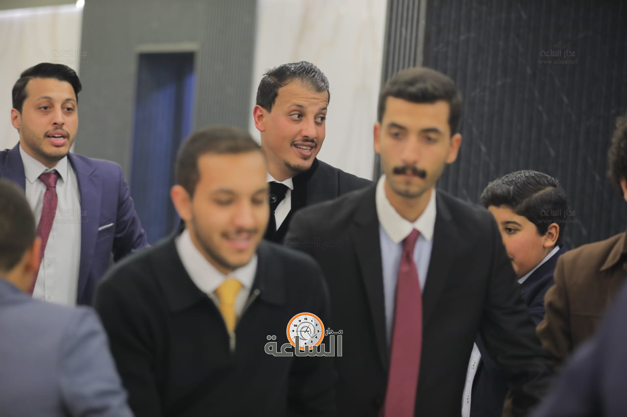 Madar Al-Saa Images 0.345582860112831