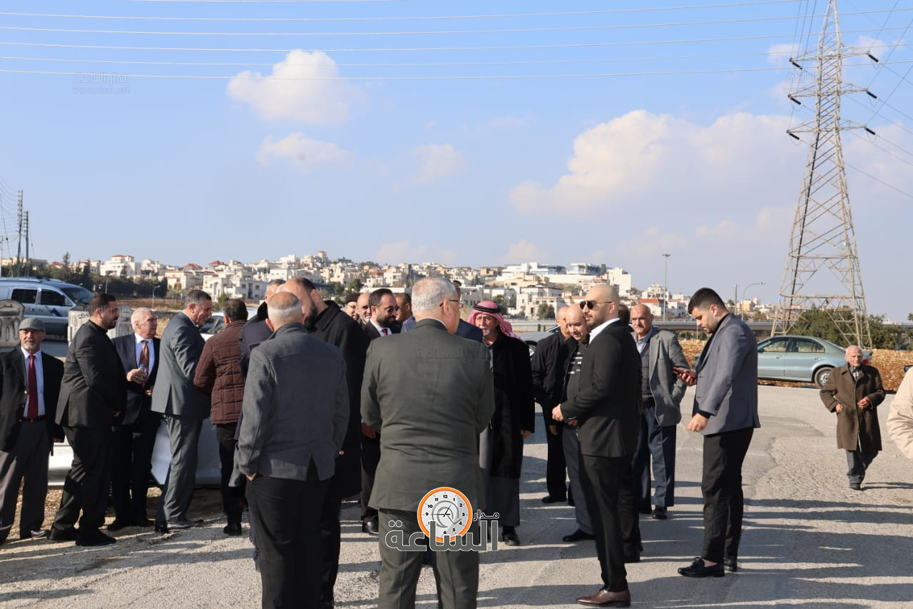 Madar Al-Saa Images 0.513209966469734