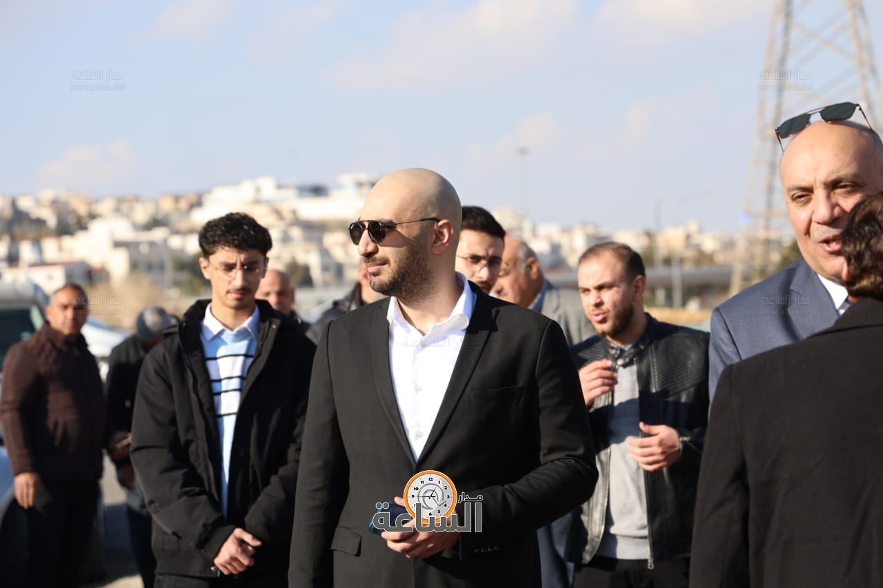 Madar Al-Saa Images 0.9588541166167464