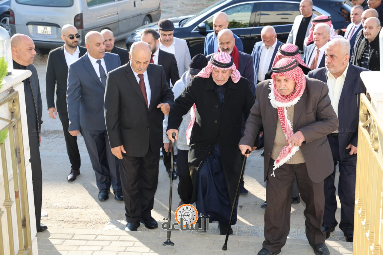 Madar Al-Saa Images 0.3822596537106533