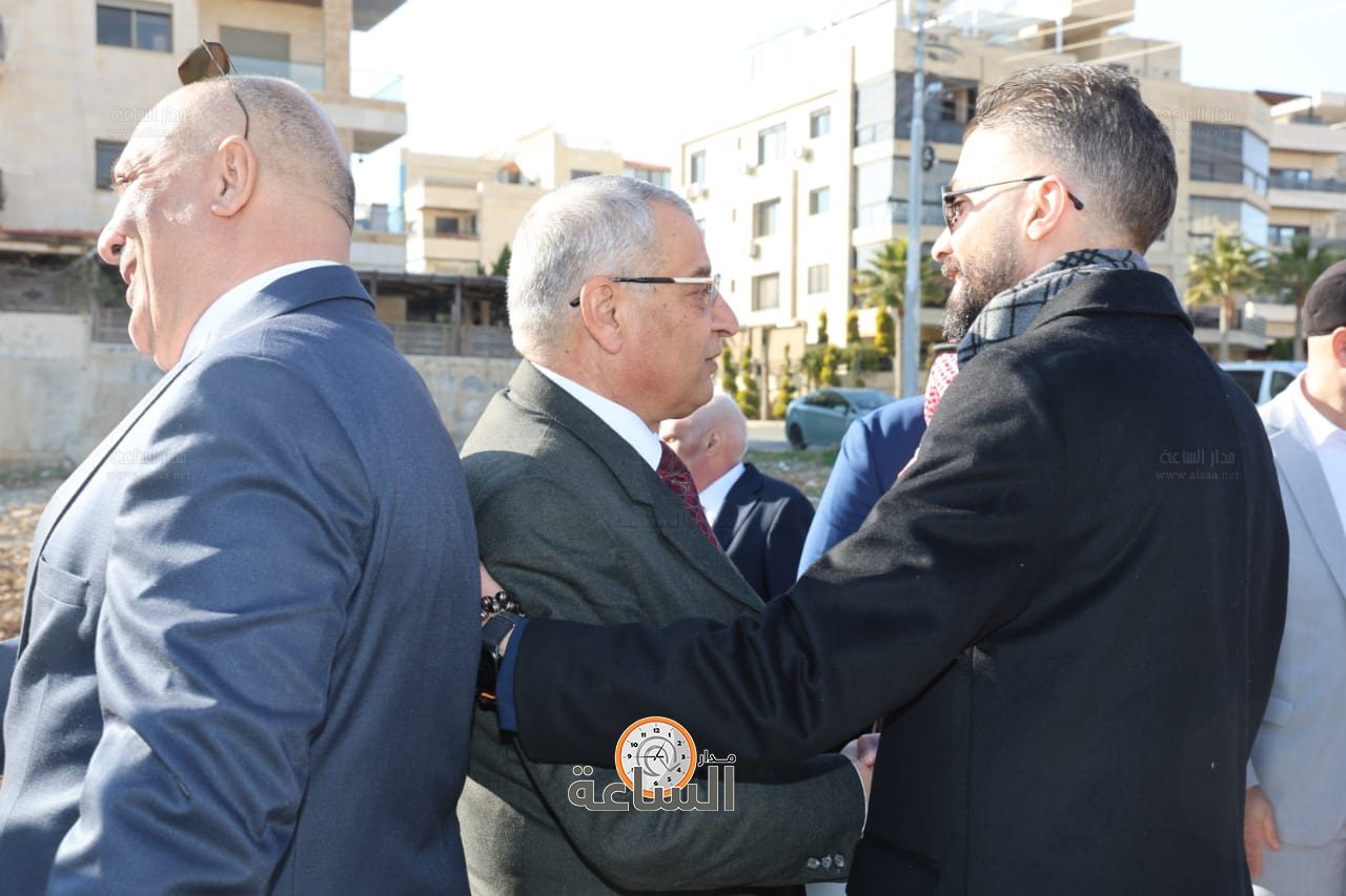 Madar Al-Saa Images 0.1839268263614886