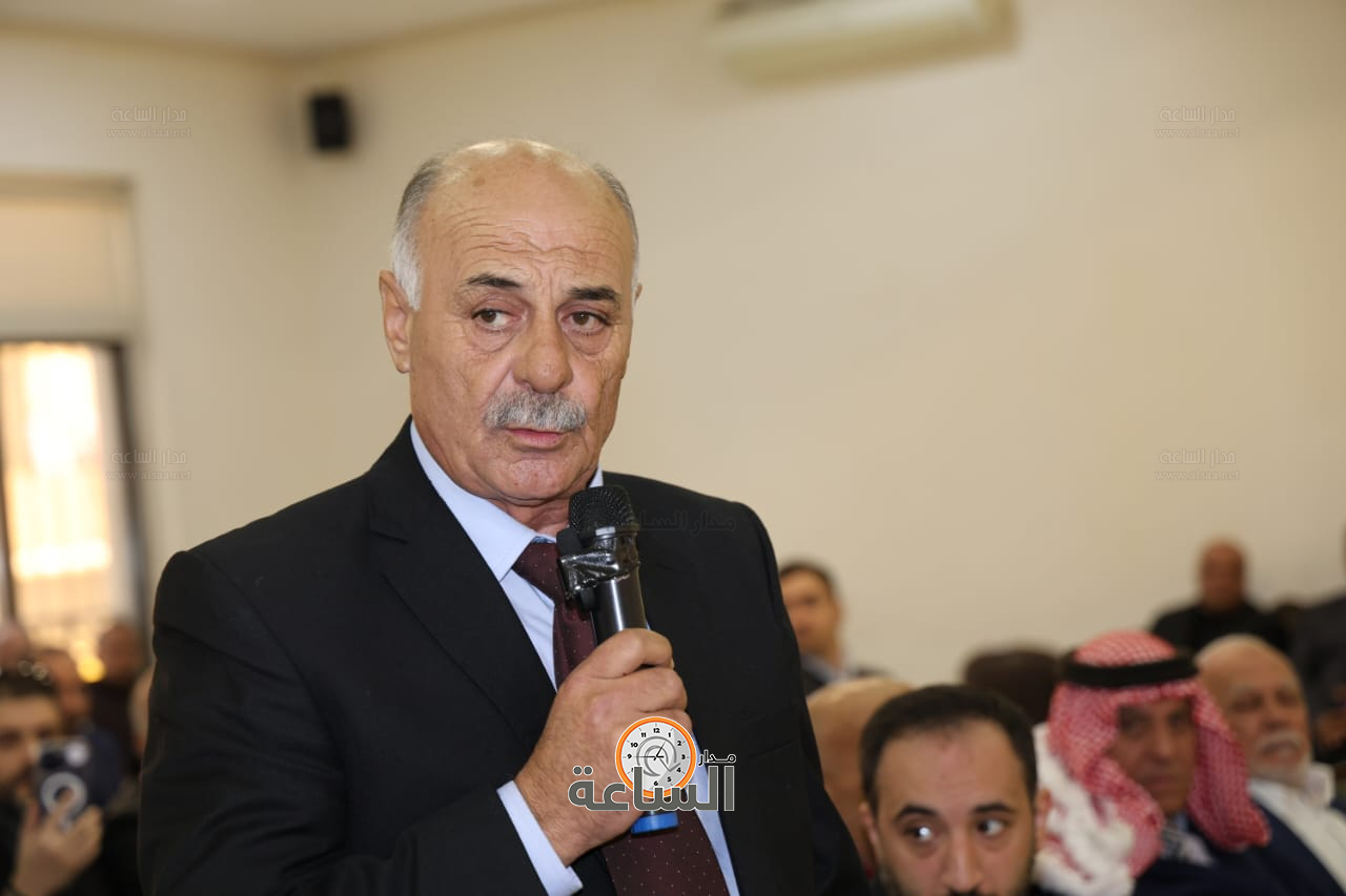 Madar Al-Saa Images 0.6406138249879185