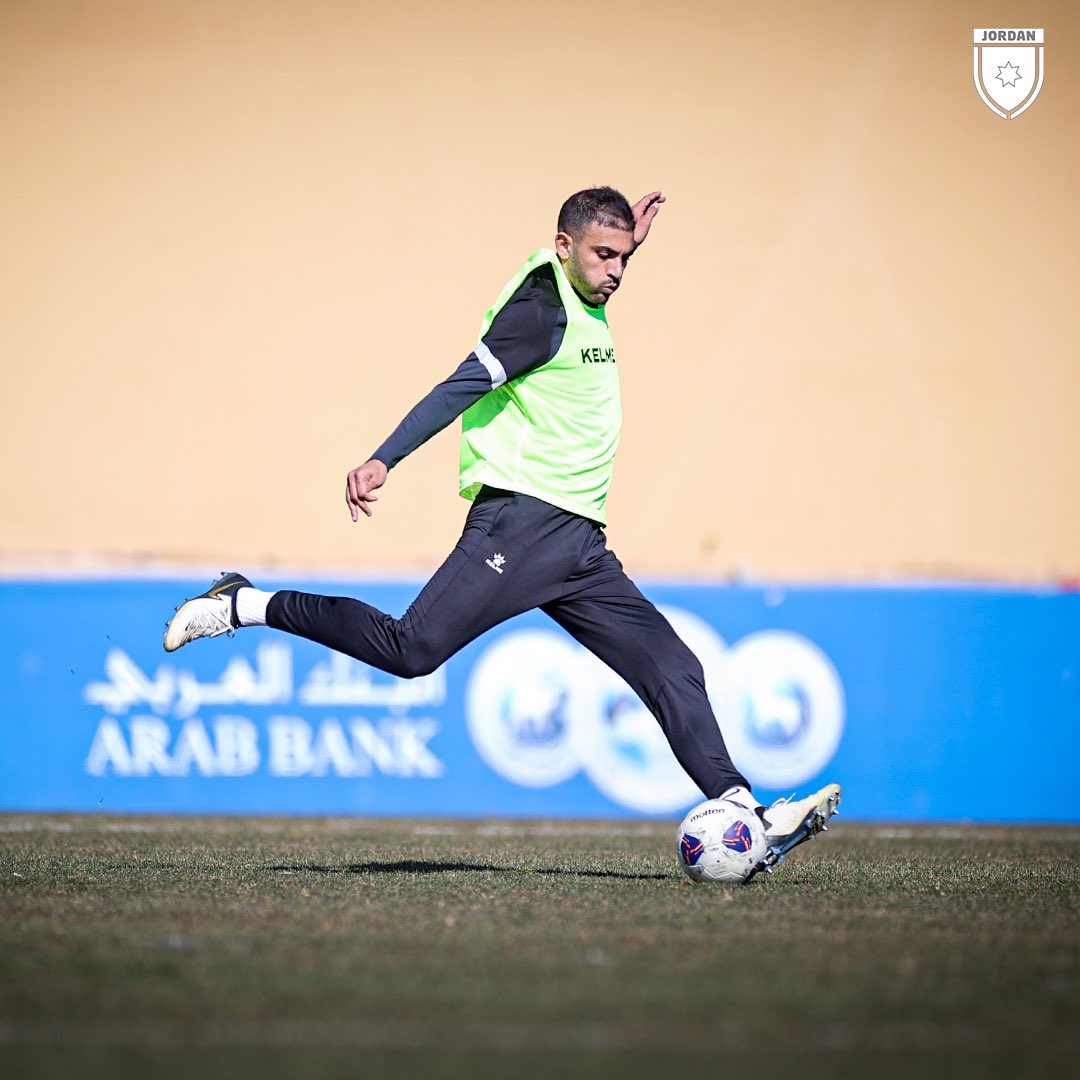 Madar Al-Saa Images 0.8025018622859745