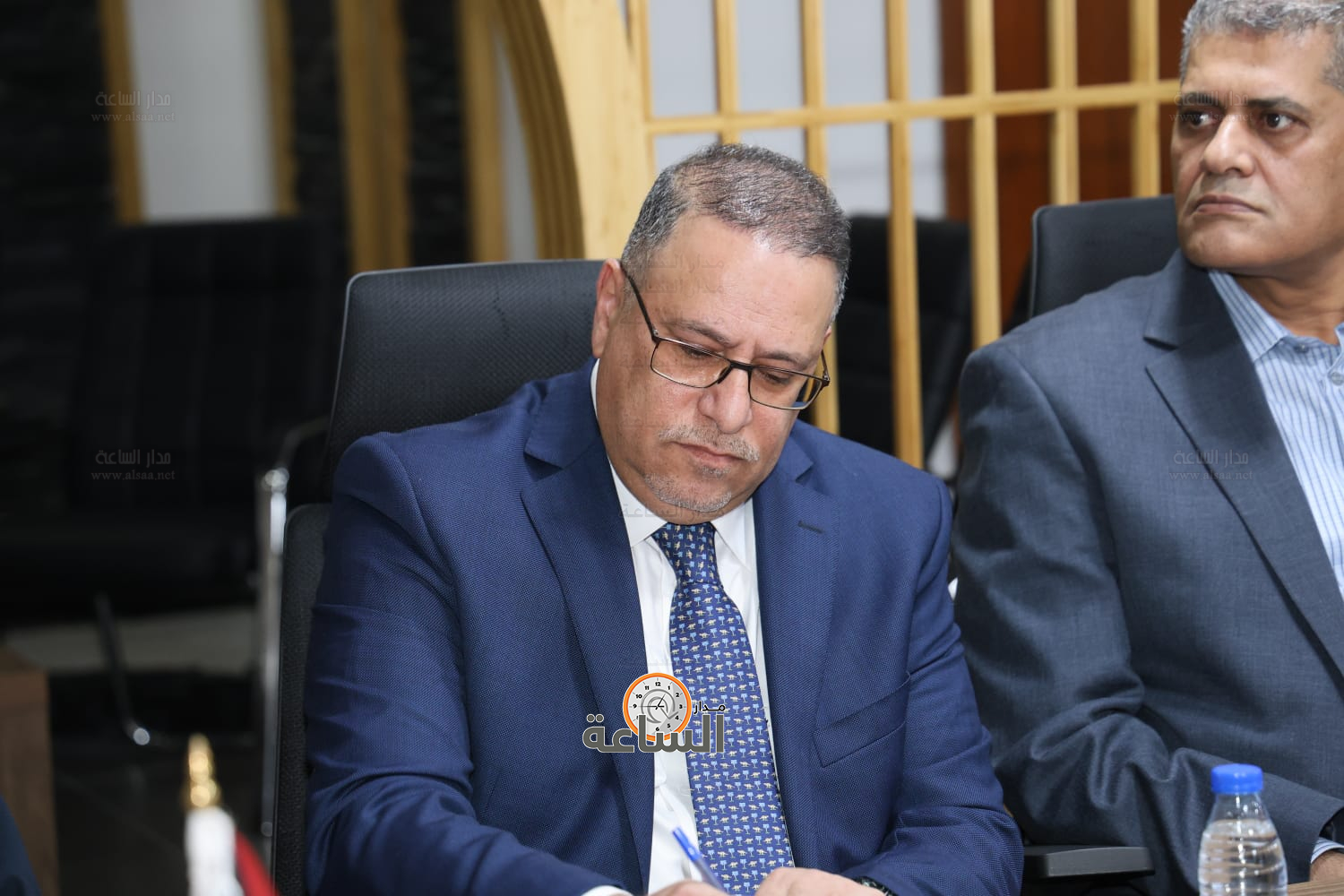 Madar Al-Saa Images 0.723391124753832