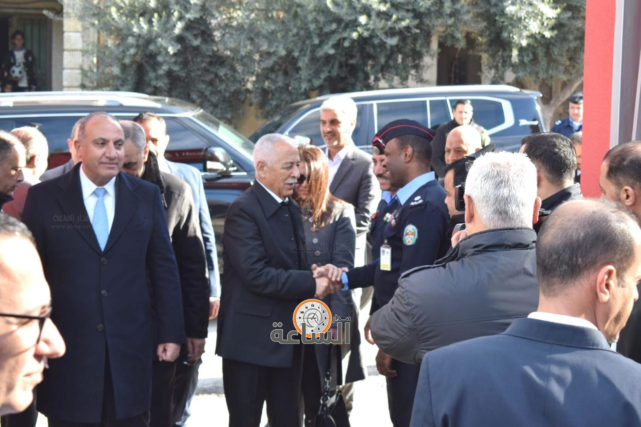 Madar Al-Saa Images 0.4777568086658657