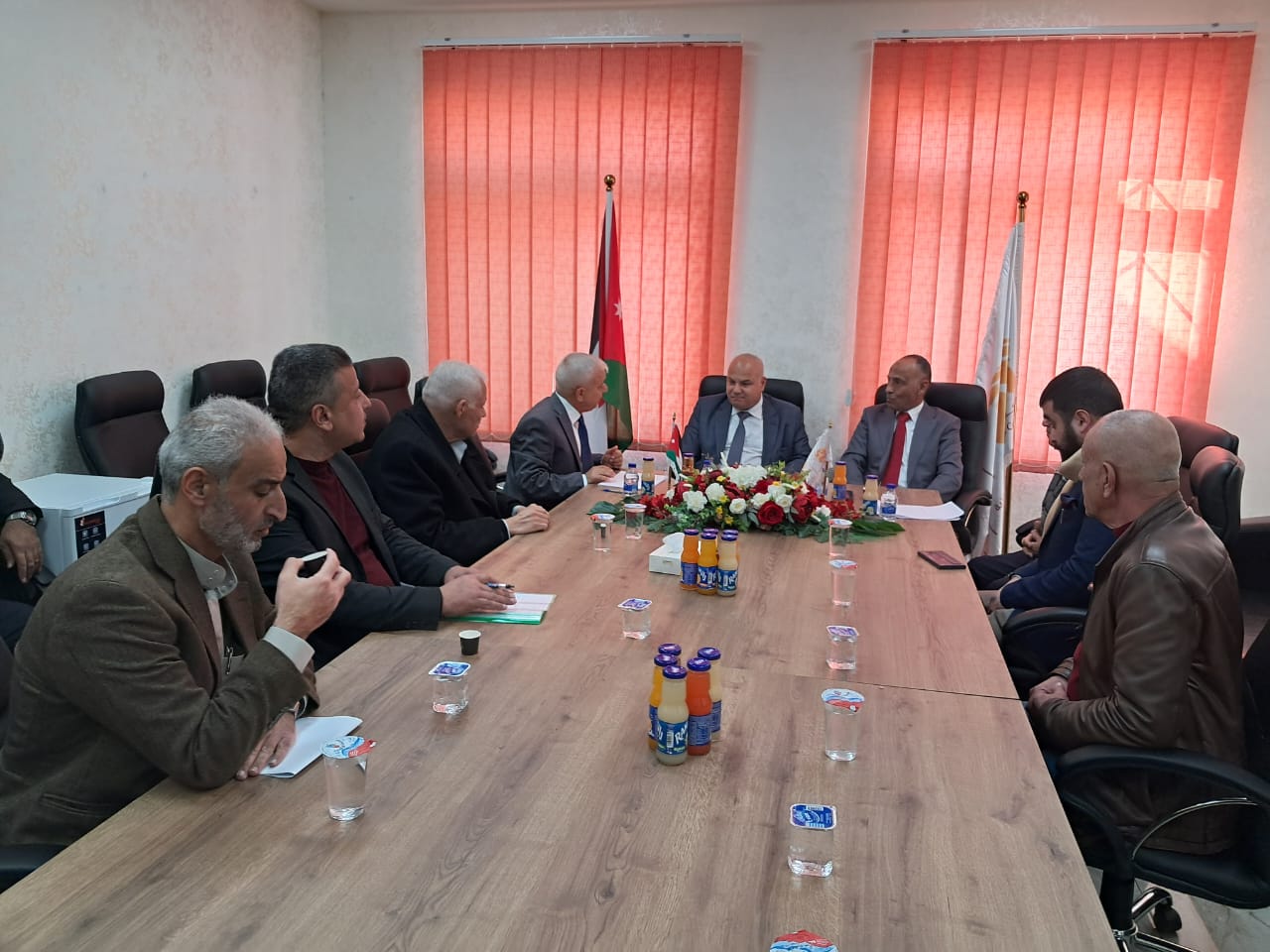 Madar Al-Saa Images 0.4256597010368304