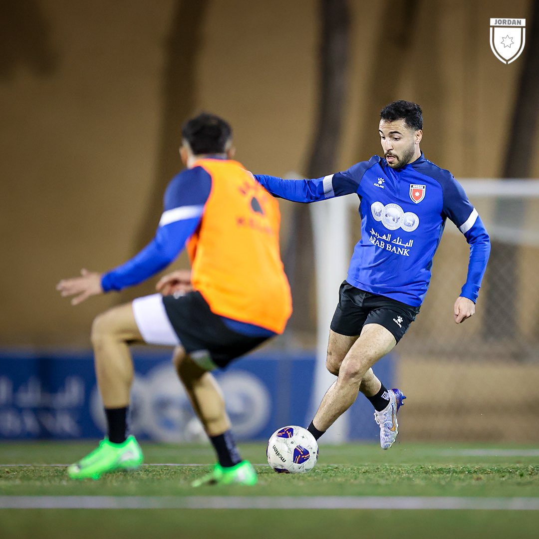 Madar Al-Saa Images 0.47953253273665153