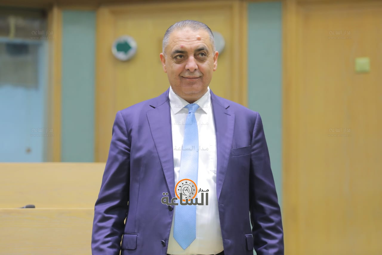 Madar Al-Saa Images 0.2560914418583351