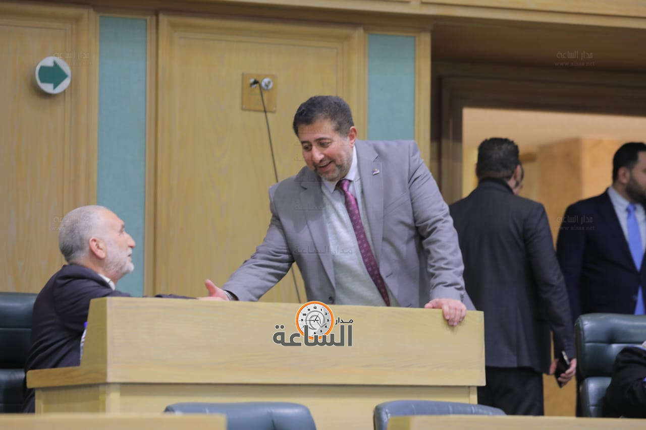 Madar Al-Saa Images 0.9122594072214911