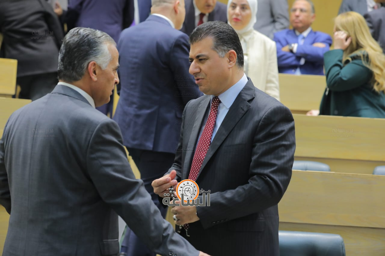 Madar Al-Saa Images 0.4748992842467139