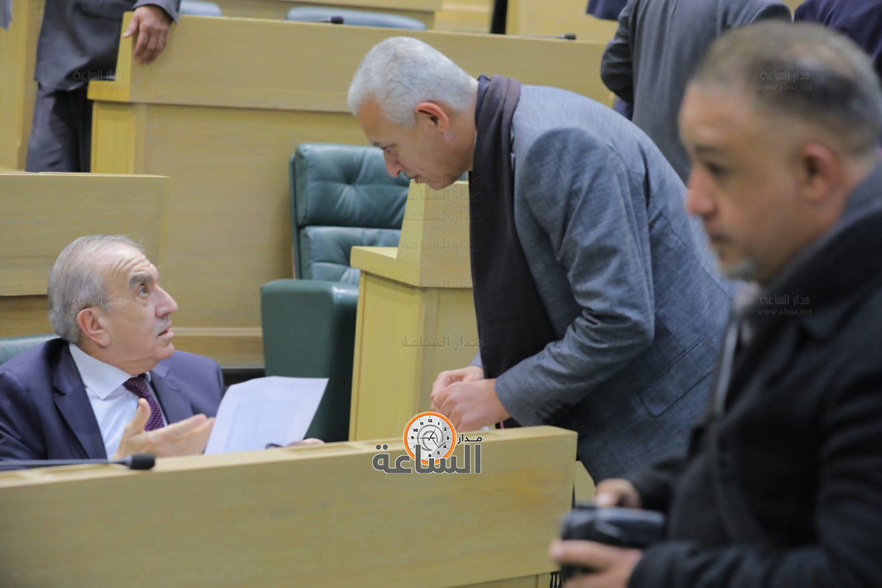 Madar Al-Saa Images 0.5865218246483808