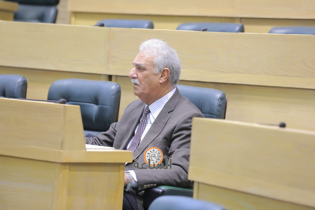 Madar Al-Saa Images 0.20660341815411565