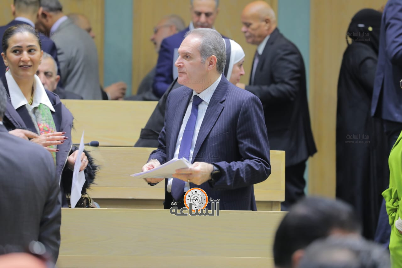 Madar Al-Saa Images 0.09860834462152912