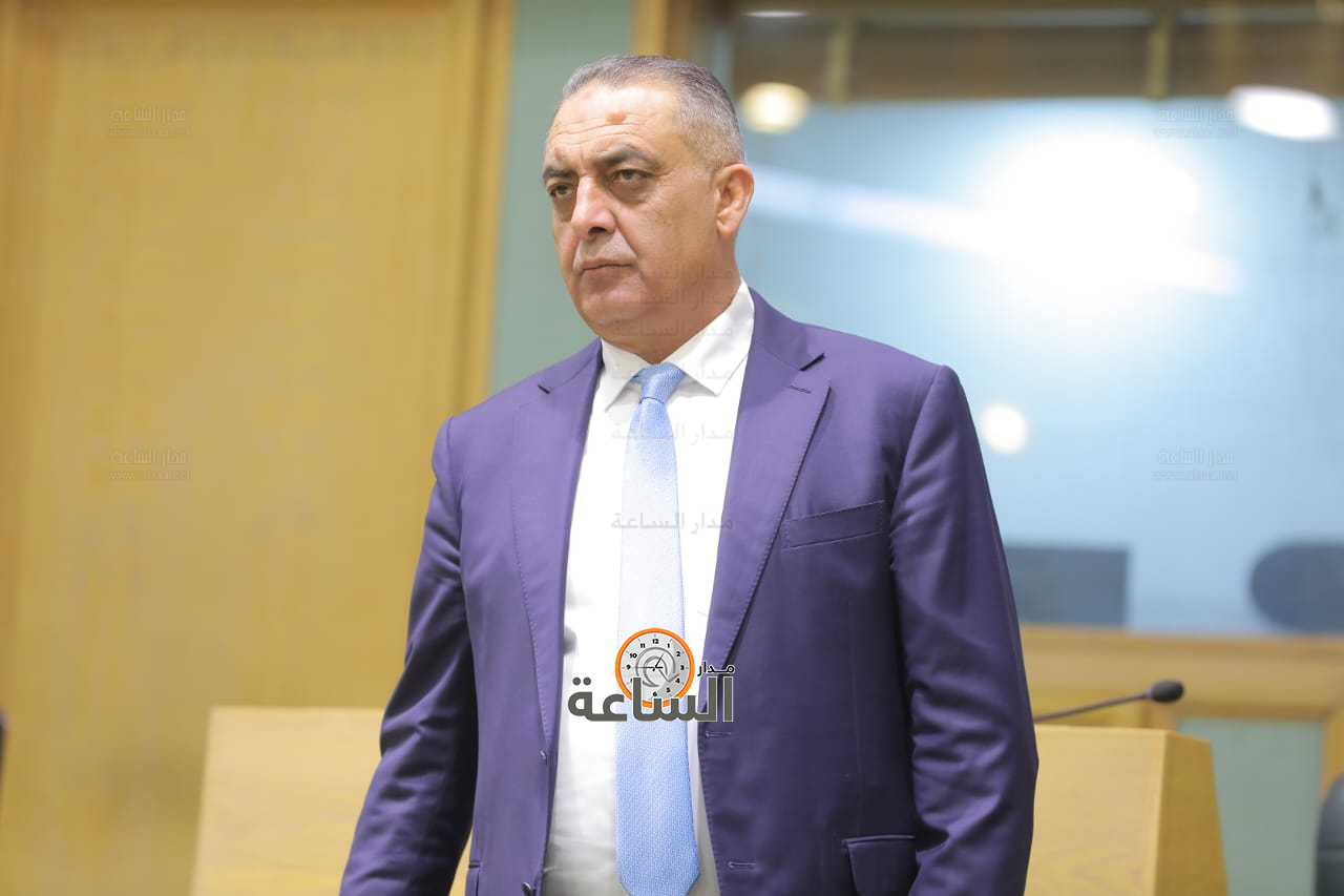 Madar Al-Saa Images 0.9097902238412856