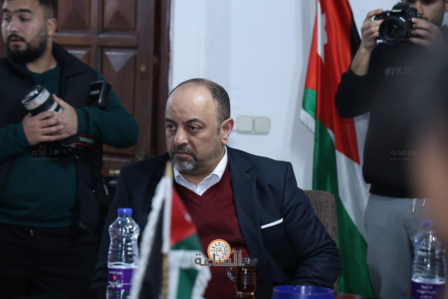 Madar Al-Saa Images 0.021194545020900124