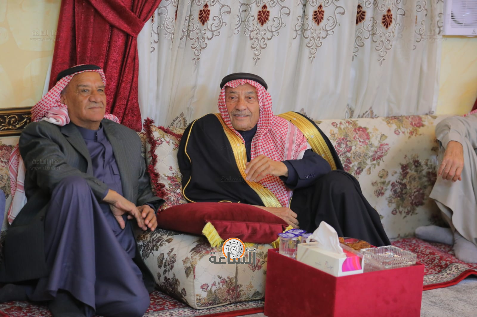 Madar Al-Saa Images 0.8245751921975191