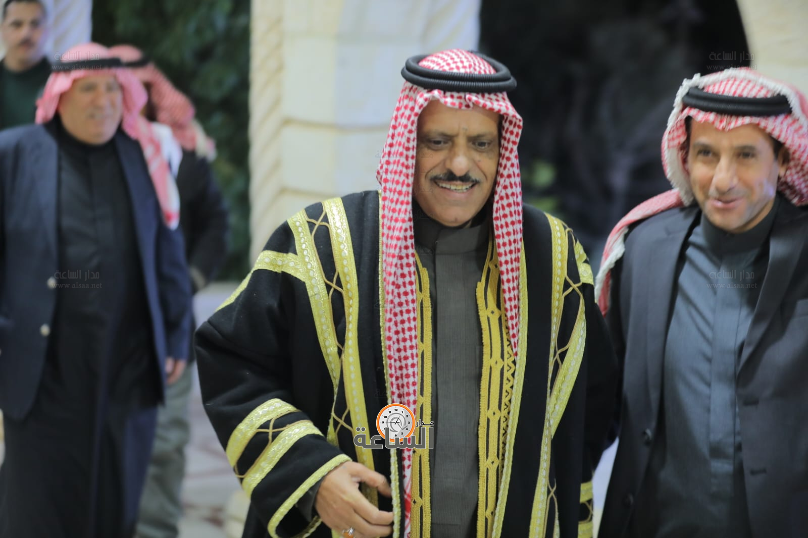 Madar Al-Saa Images 0.4357427780899392