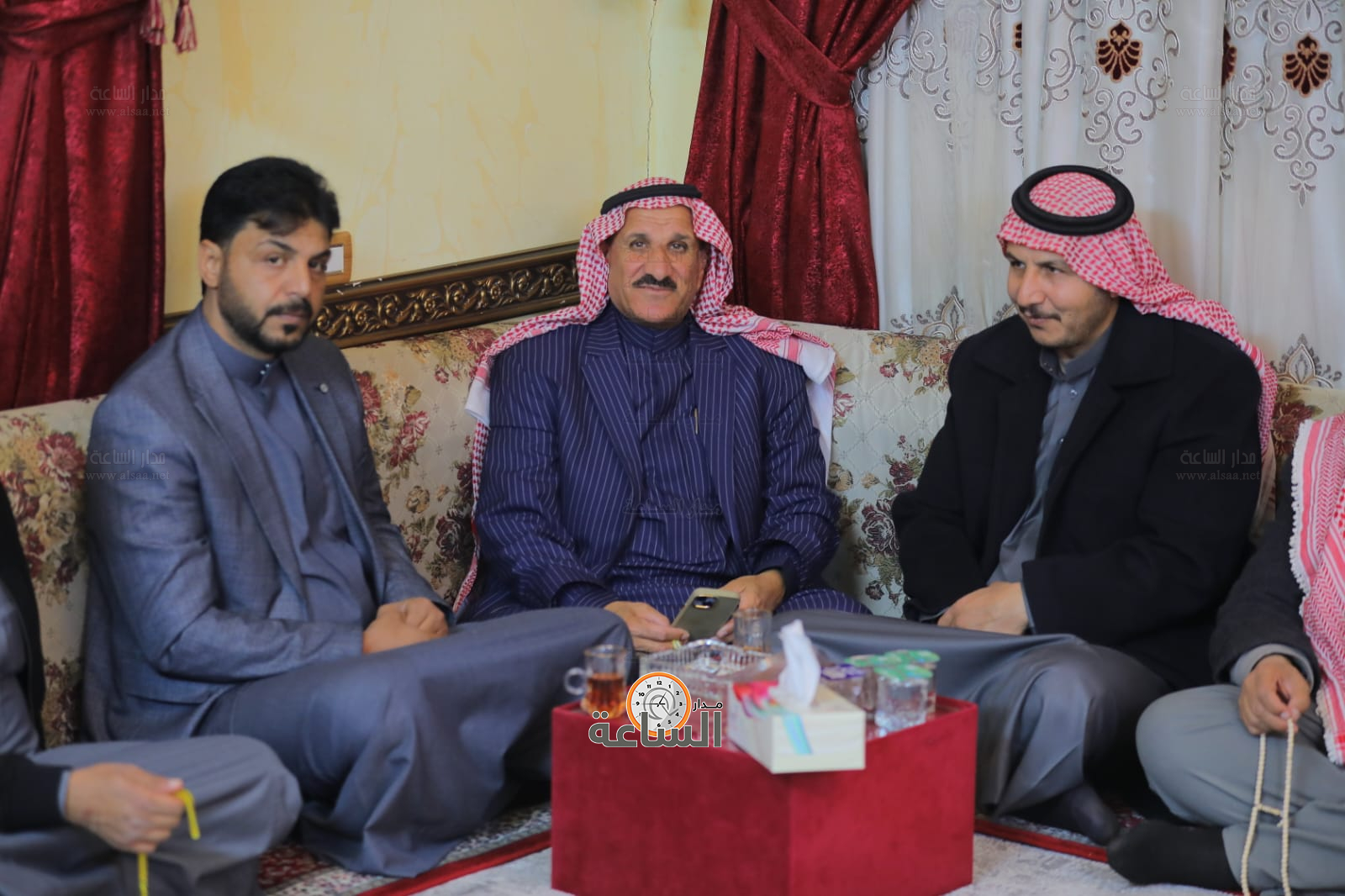 Madar Al-Saa Images 0.4148870674348939