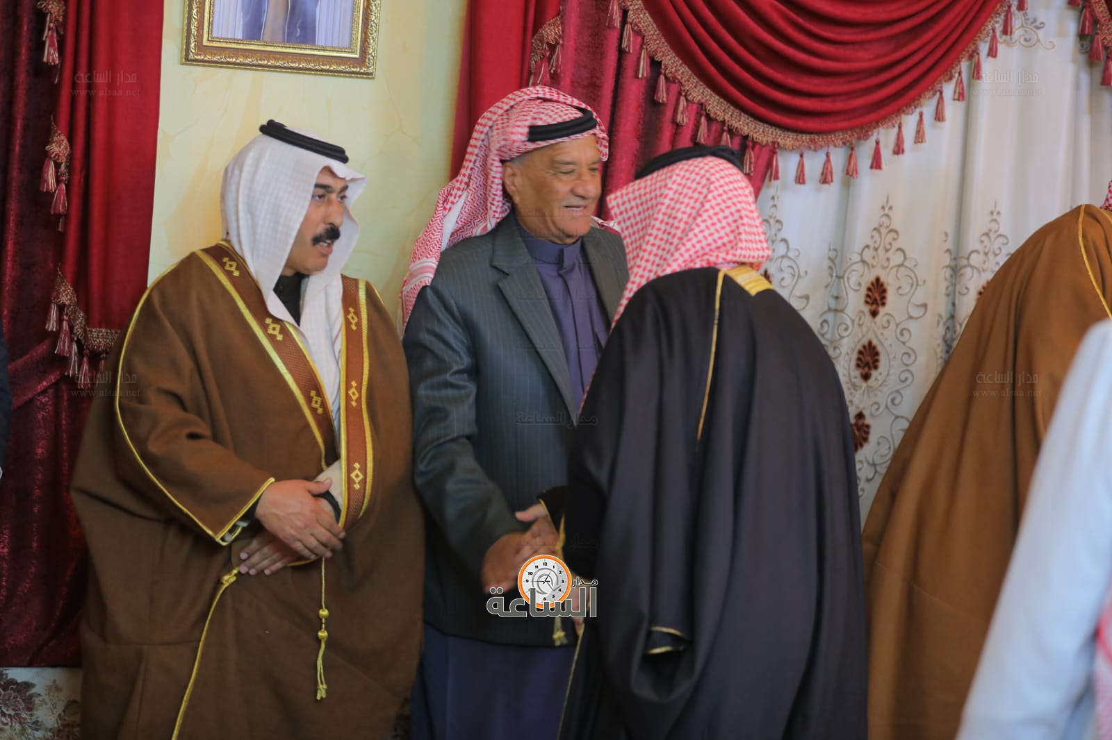 Madar Al-Saa Images 0.7290257892991738