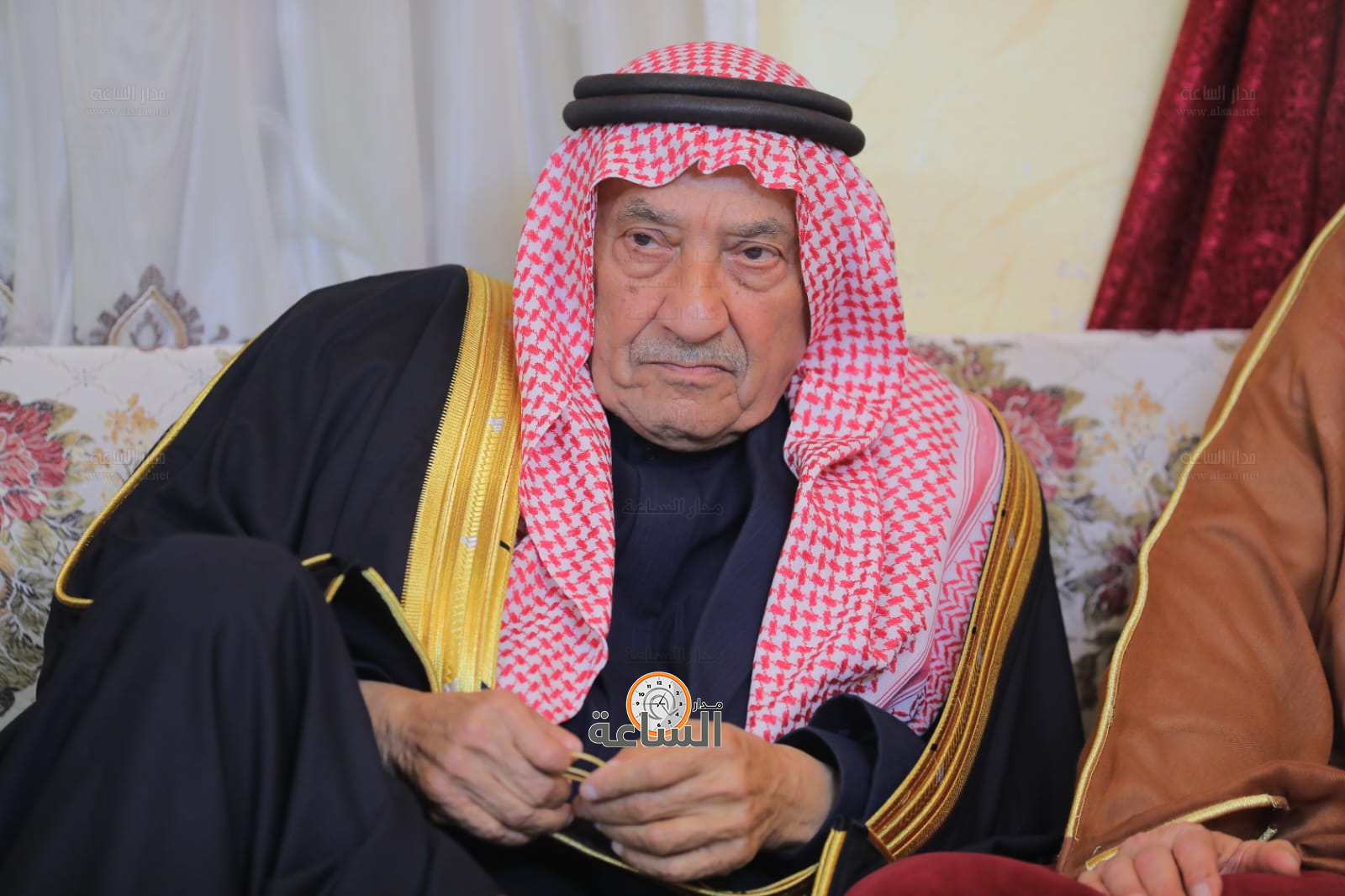 Madar Al-Saa Images 0.4253923698886213