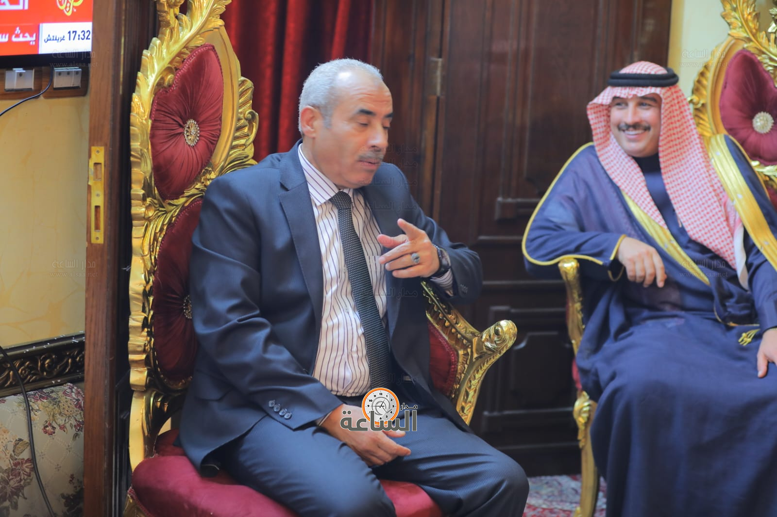 Madar Al-Saa Images 0.5638273174003368