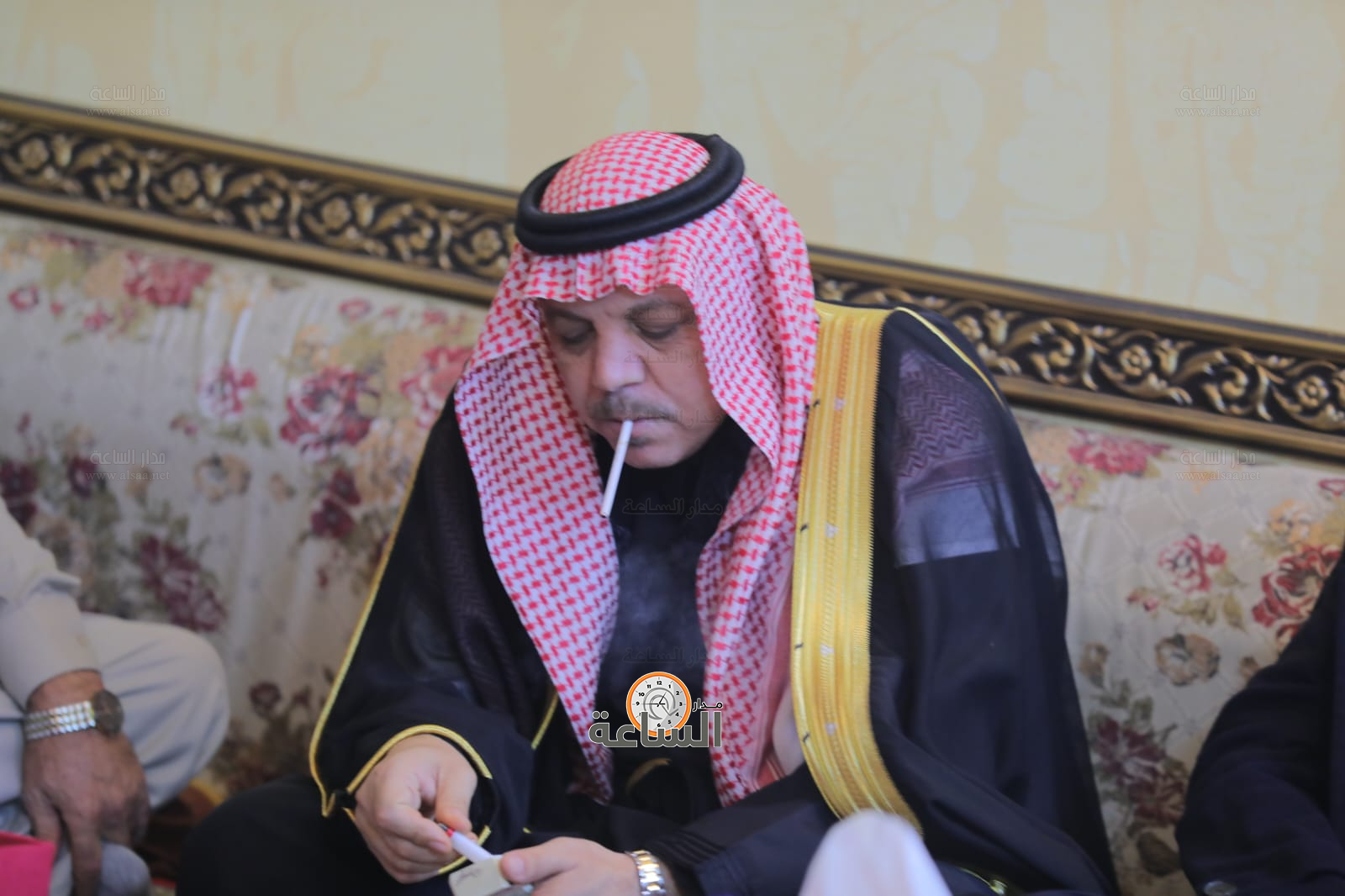 Madar Al-Saa Images 0.5222120263533927