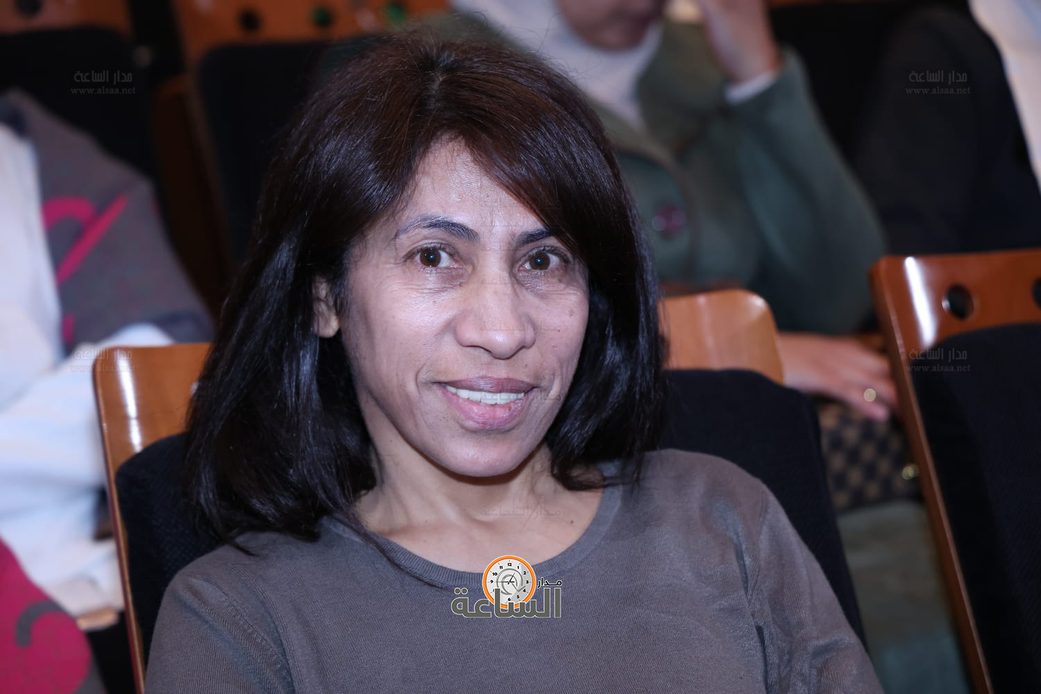 Madar Al-Saa Images 0.7767544290778987