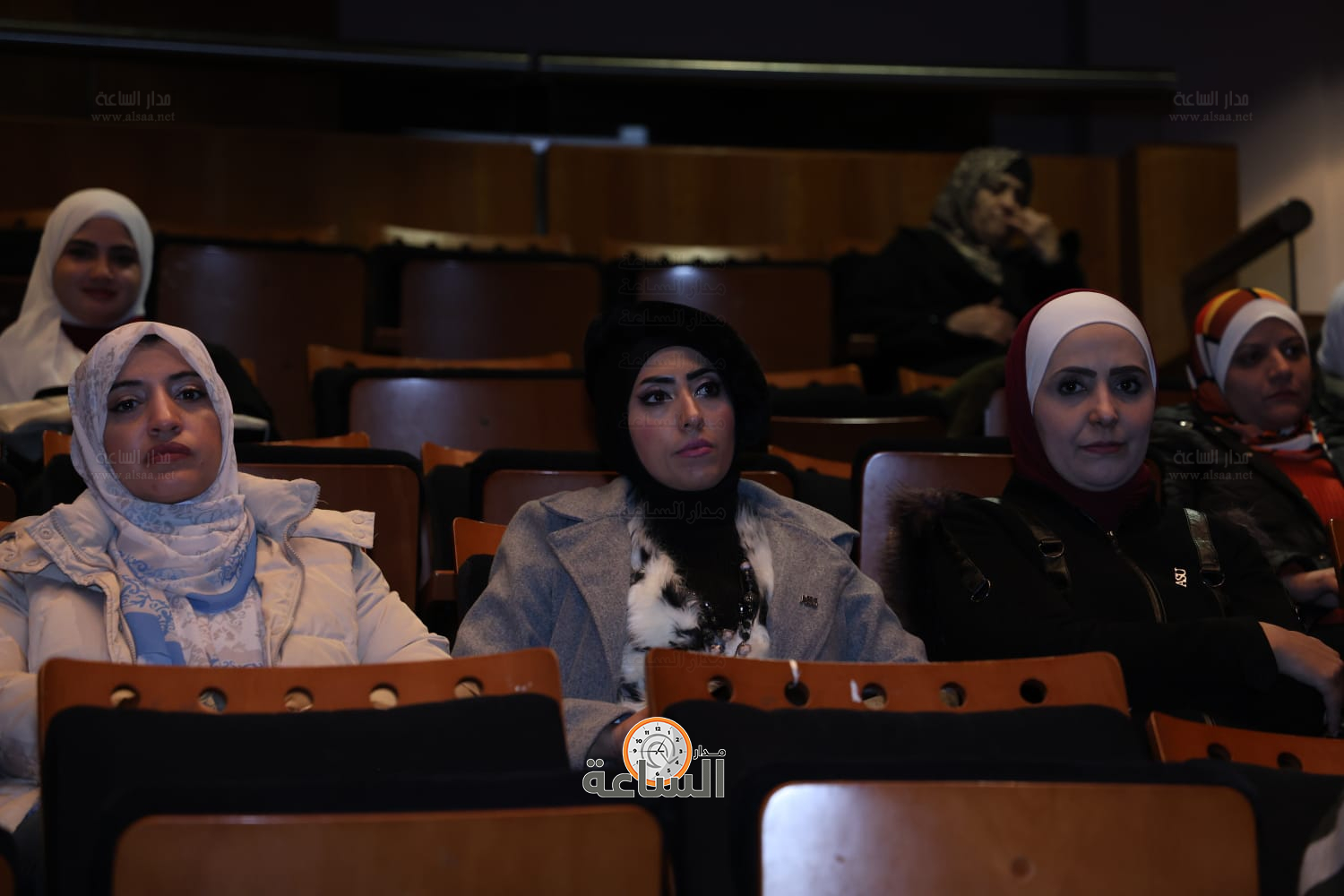 Madar Al-Saa Images 0.15819450747816433