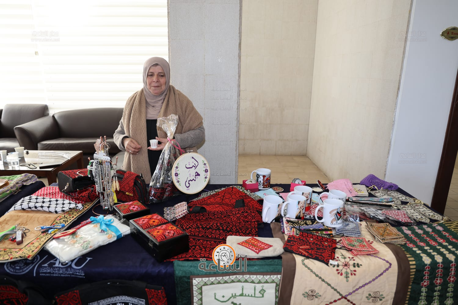 Madar Al-Saa Images 0.38686036055428175