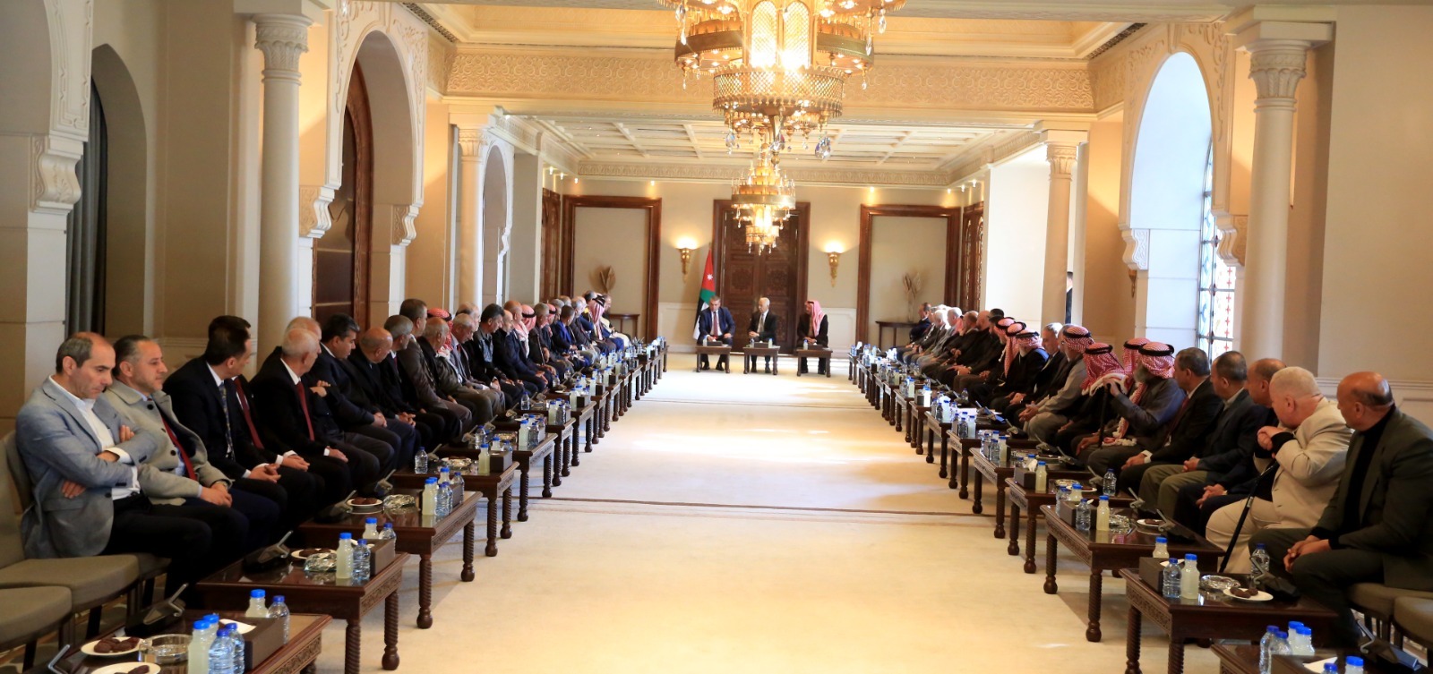 Madar Al-Saa Images 0.3850092258514779