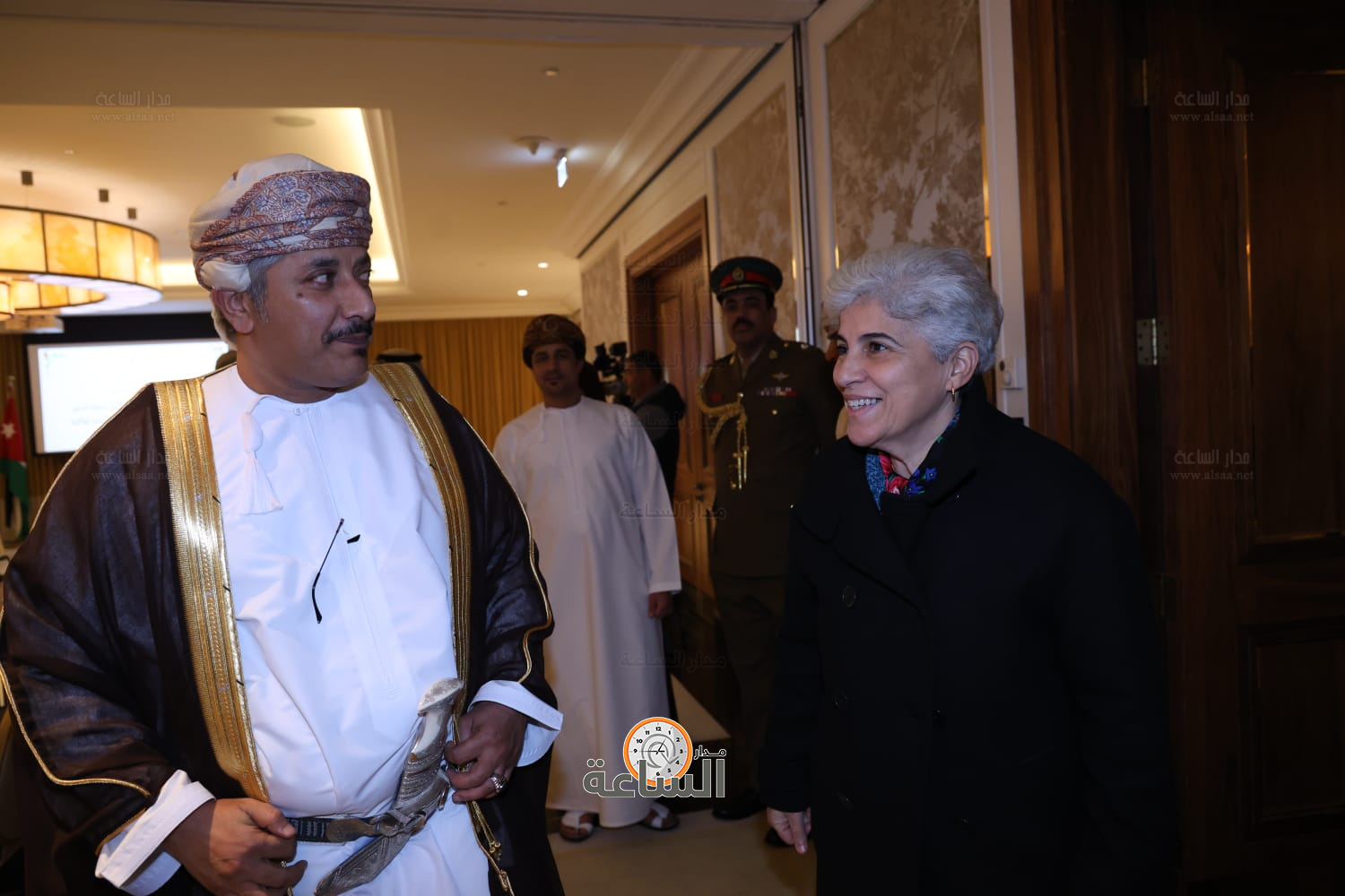 Madar Al-Saa Images 0.3259024277926723