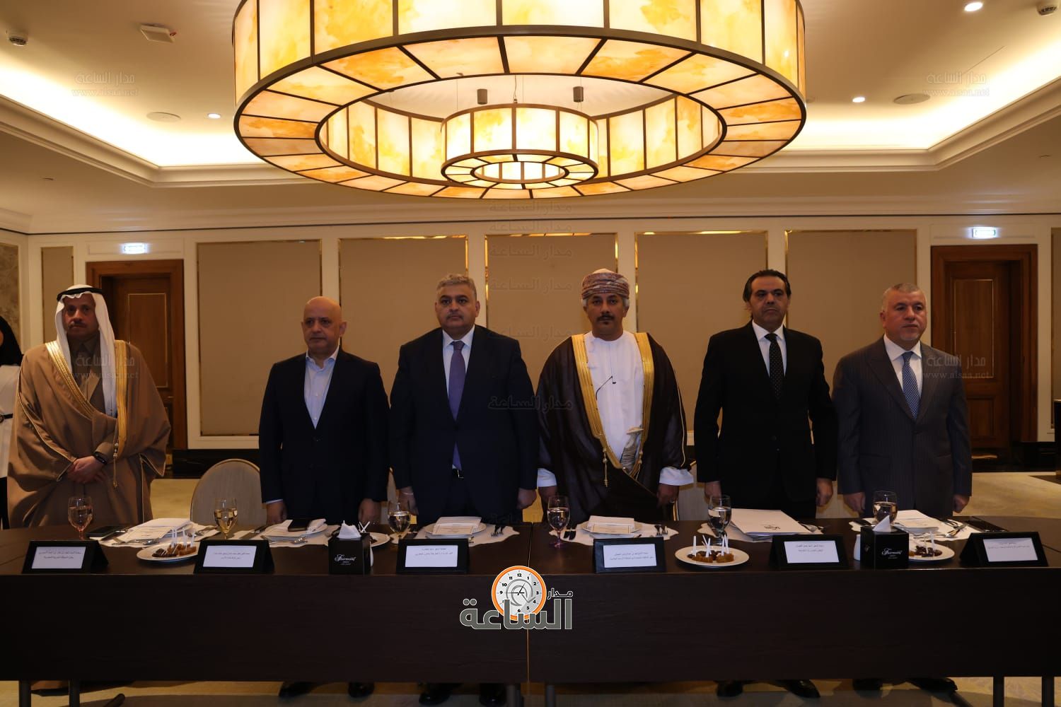 Madar Al-Saa Images 0.7239490408043174