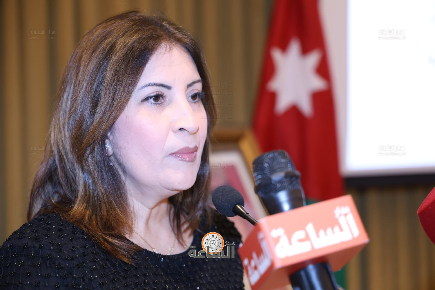 Madar Al-Saa Images 0.6577875458303248