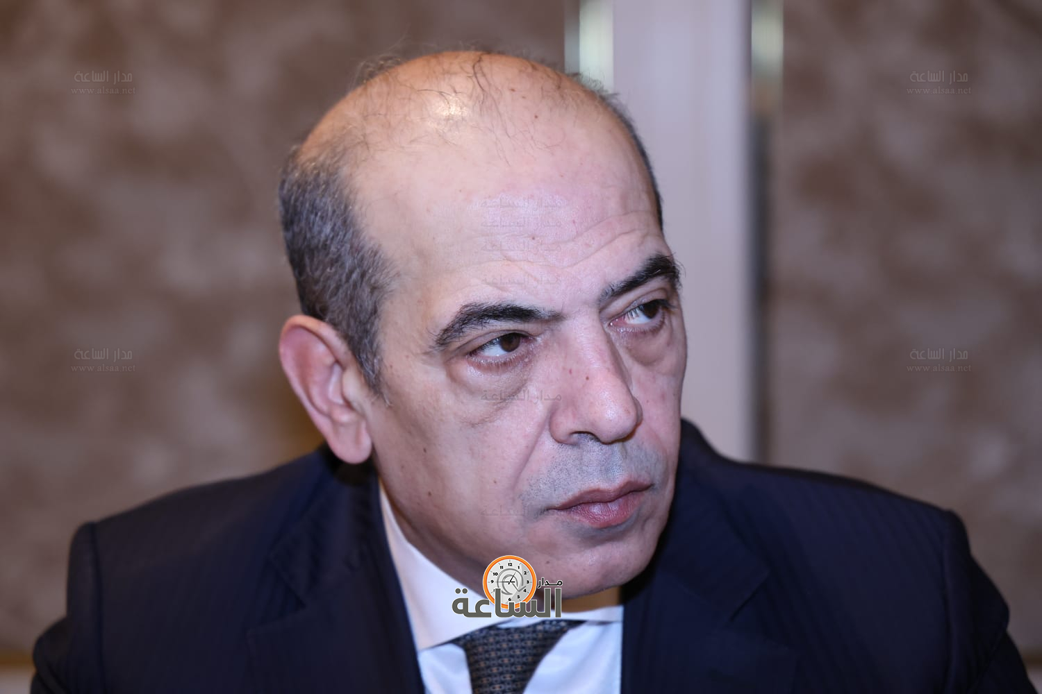 Madar Al-Saa Images 0.976377960225528