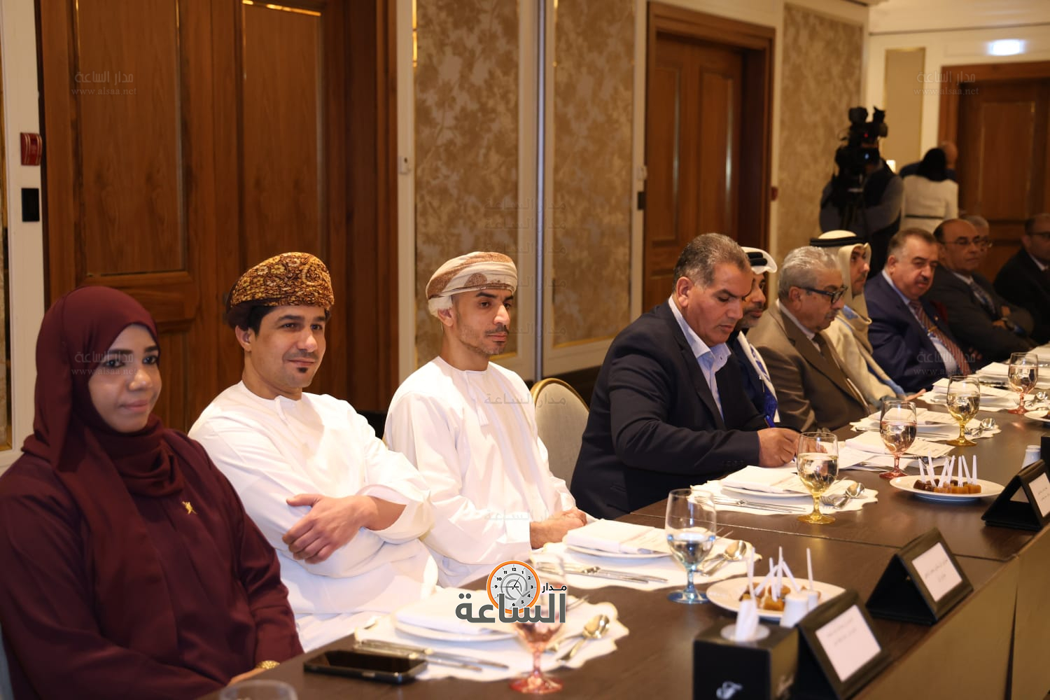 Madar Al-Saa Images 0.24669035301604736