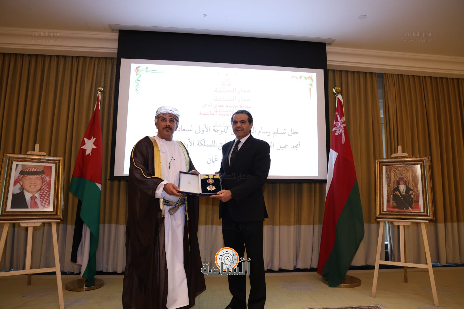 Madar Al-Saa Images 0.9740910469550557