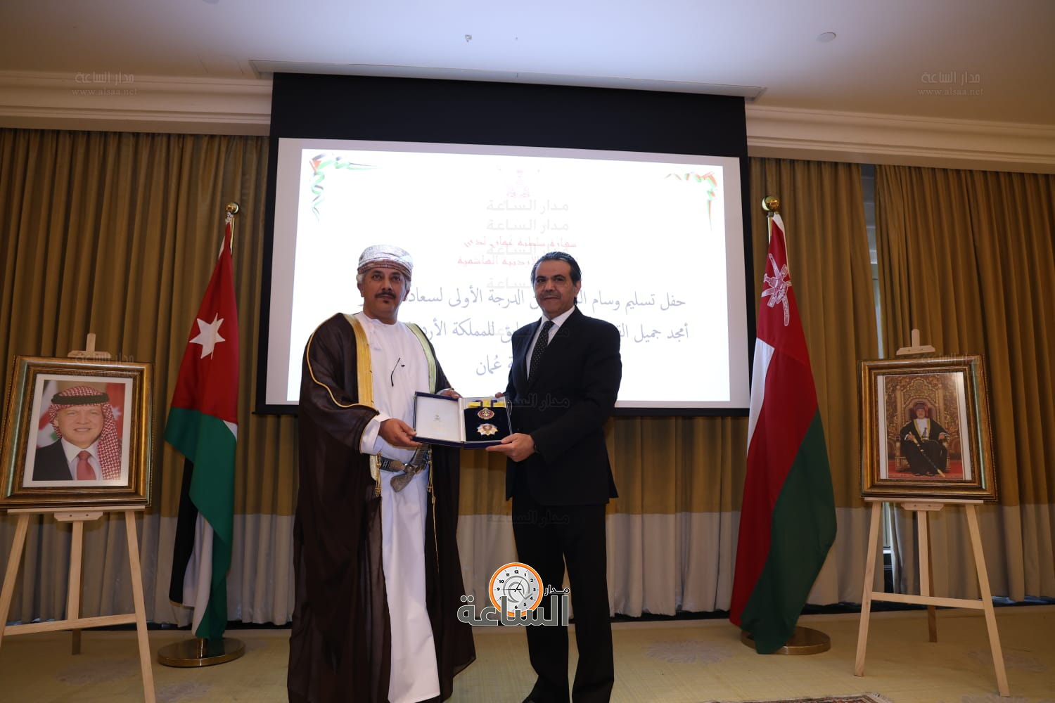 Madar Al-Saa Images 0.6943592375441197