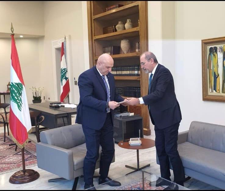 Madar Al-Saa Images 0.3591754588446394