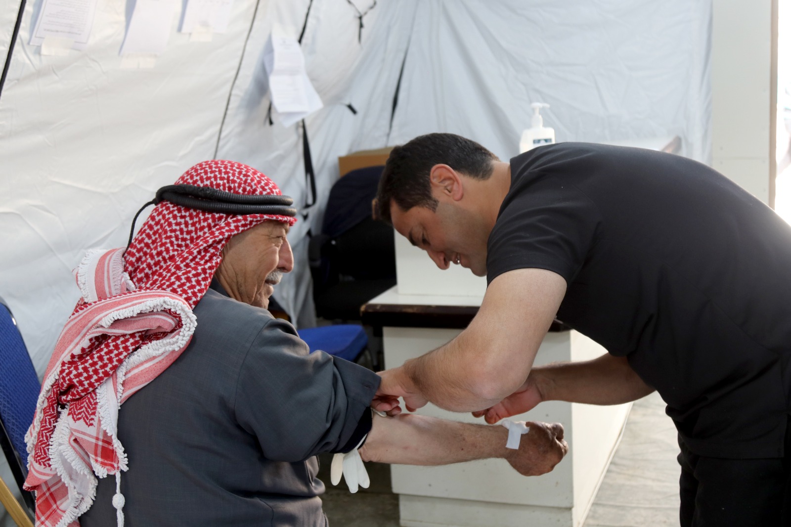 Madar Al-Saa Images 0.2612021126314432